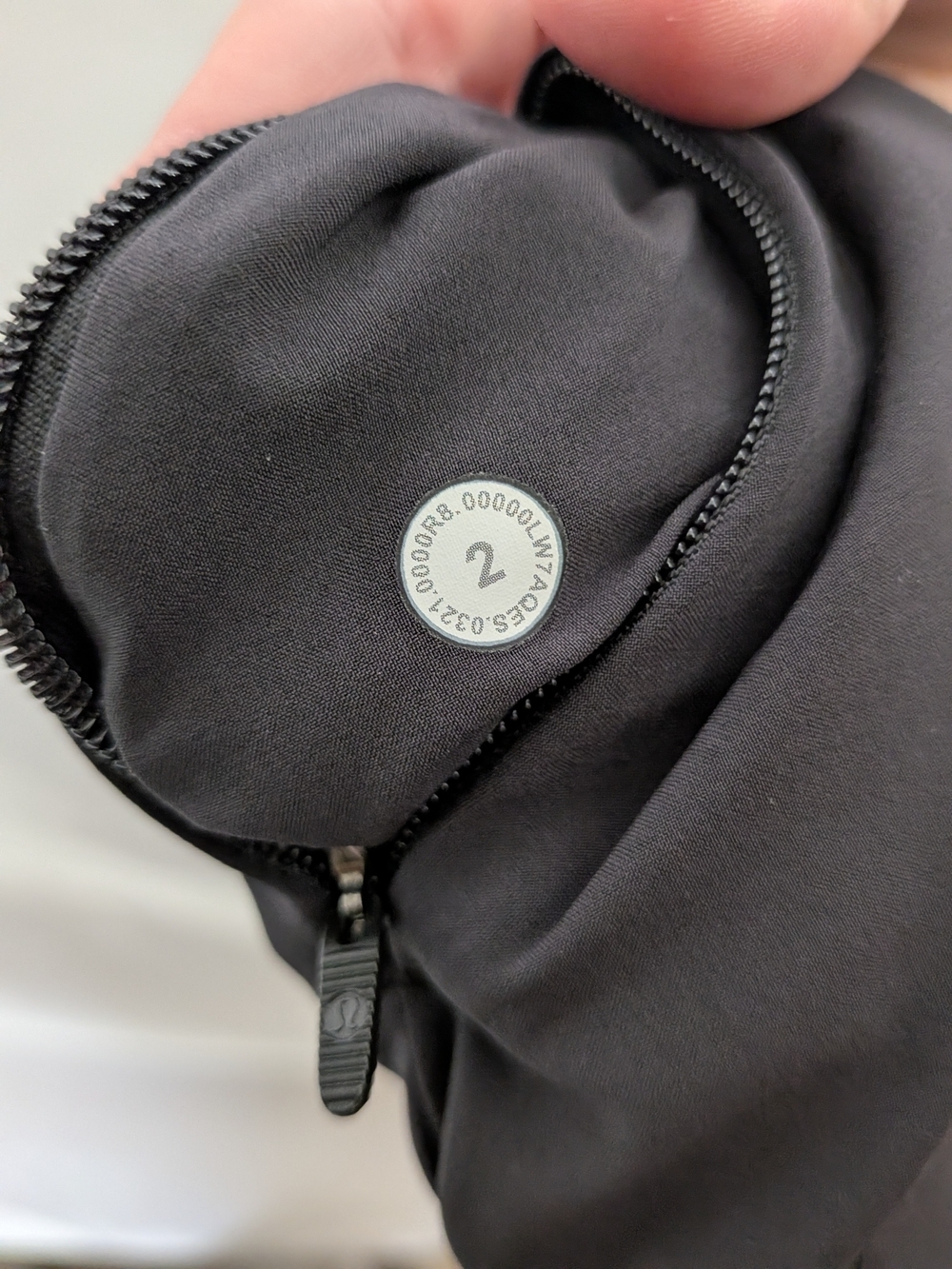 Lululemon Track That Short *5" Size 2 - Picture 6 of 6